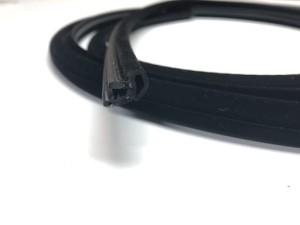 Uszczelka szyby szyberdachu Hollandia H700