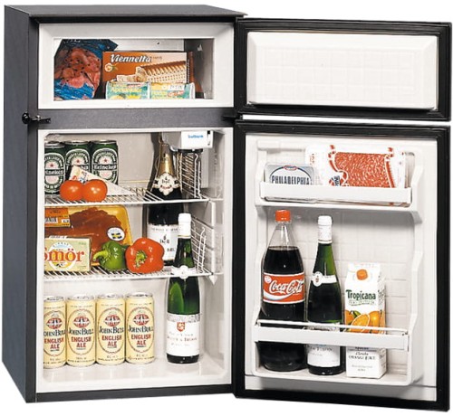 iwm-refrigerator-CRUISE-90-620_03.jpg